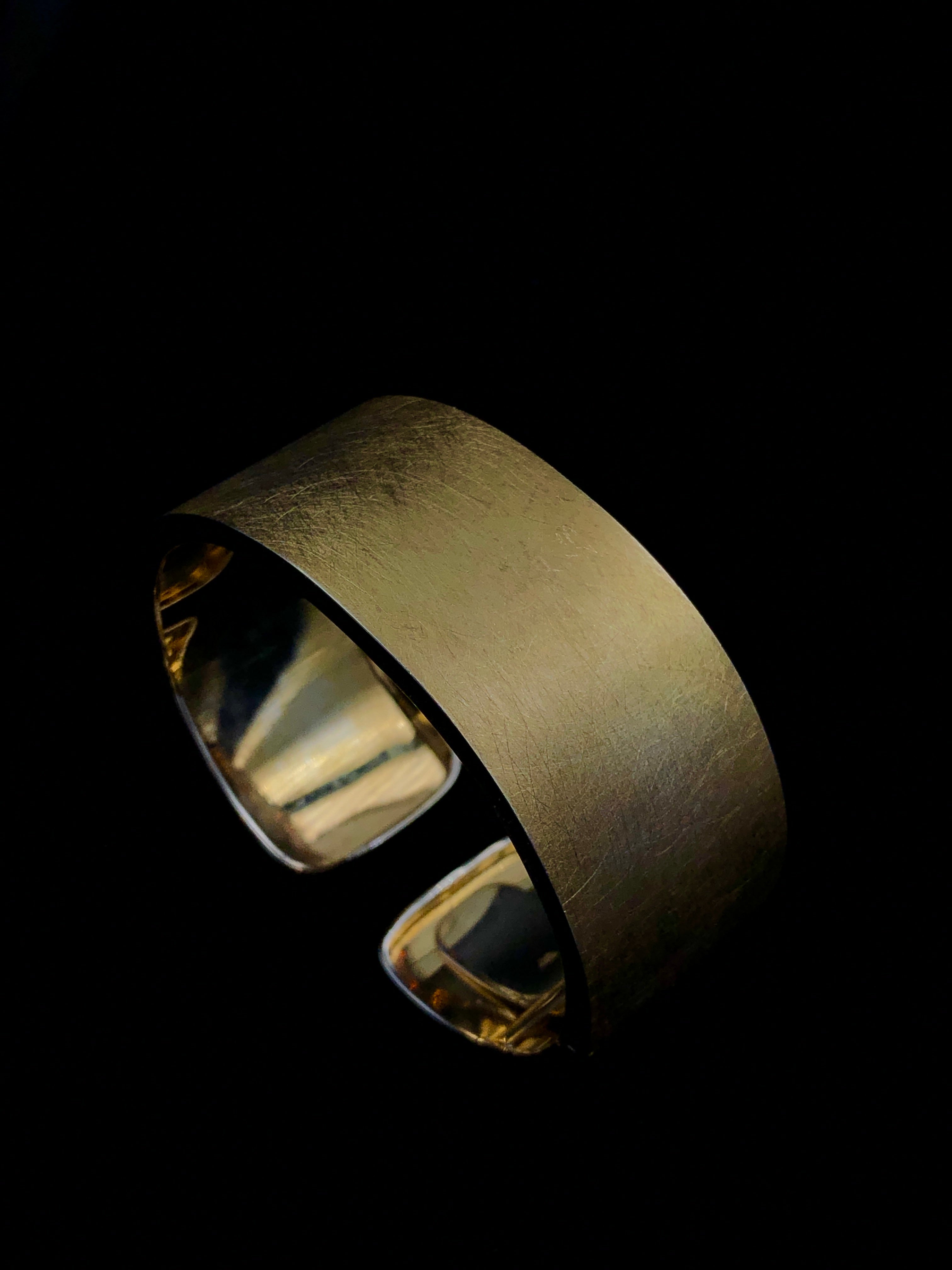 Hinged Cuff with Scratched Finish