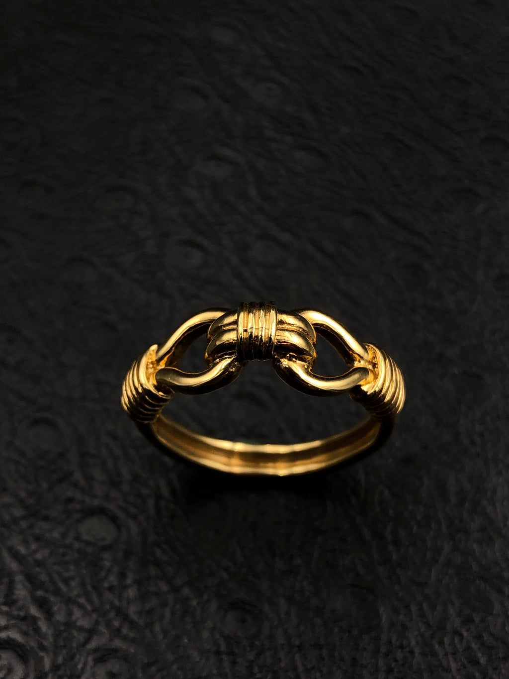 Knotted Ring