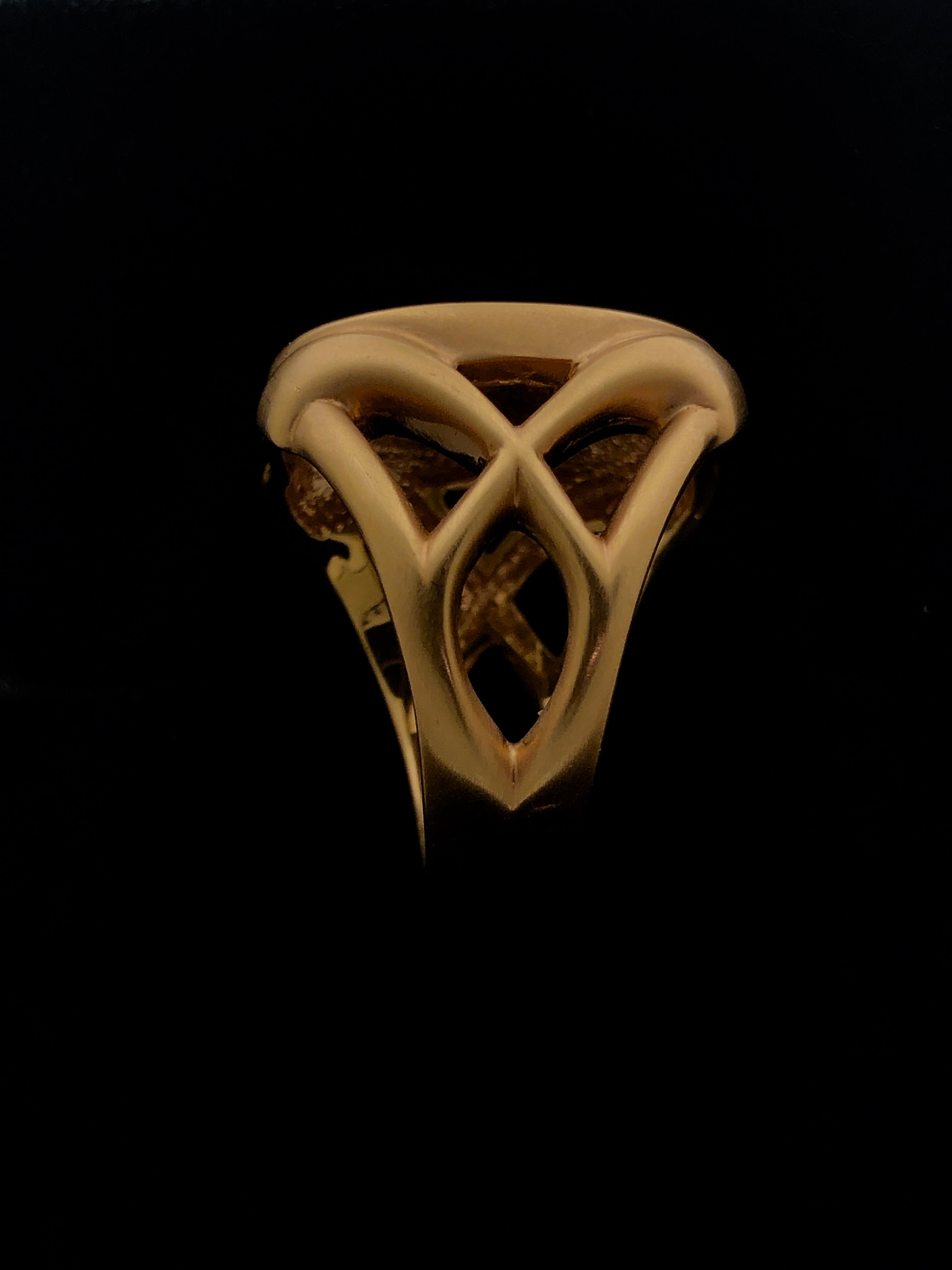 Signature Signet