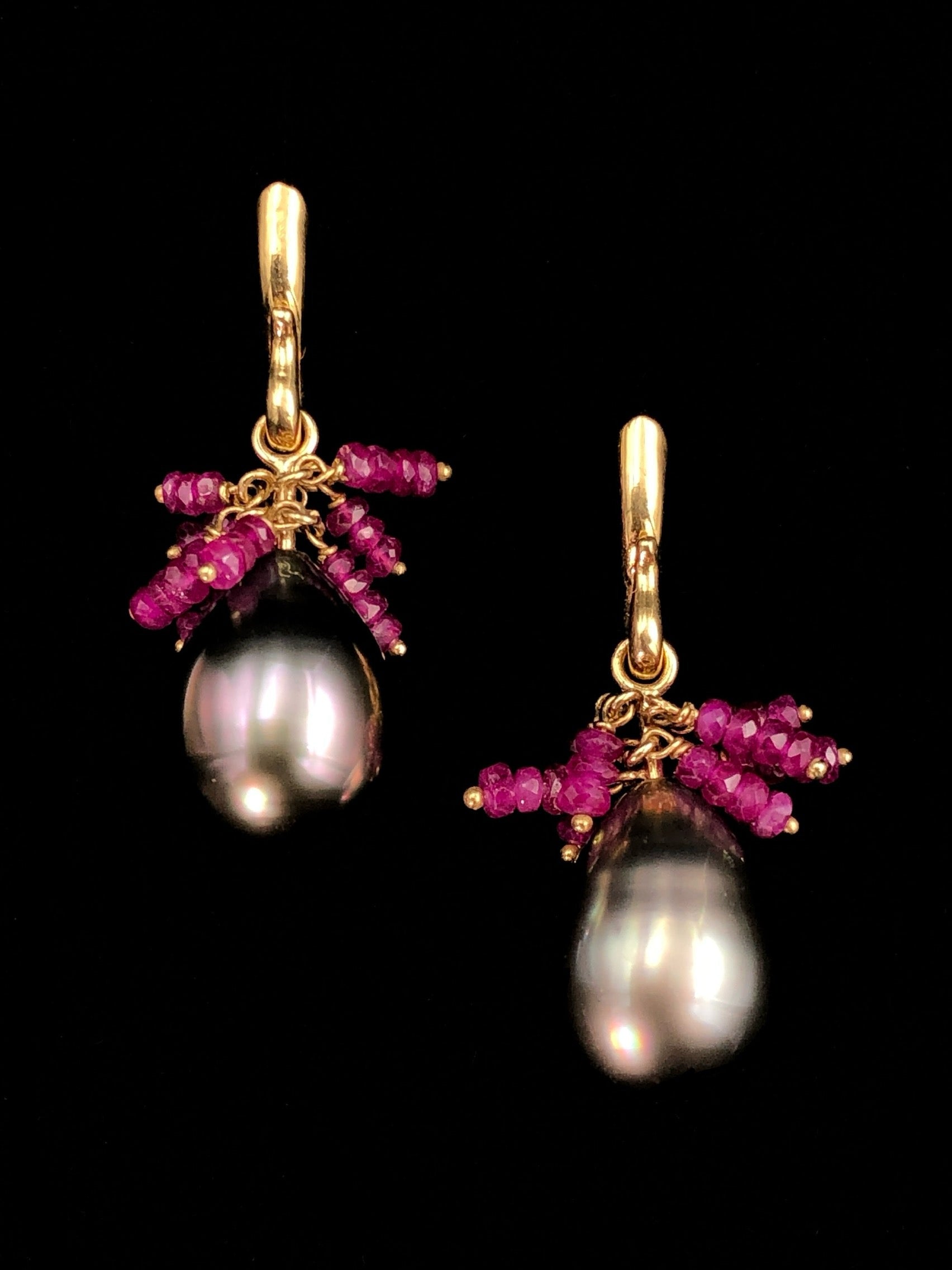 Playful Tahitian Pearls