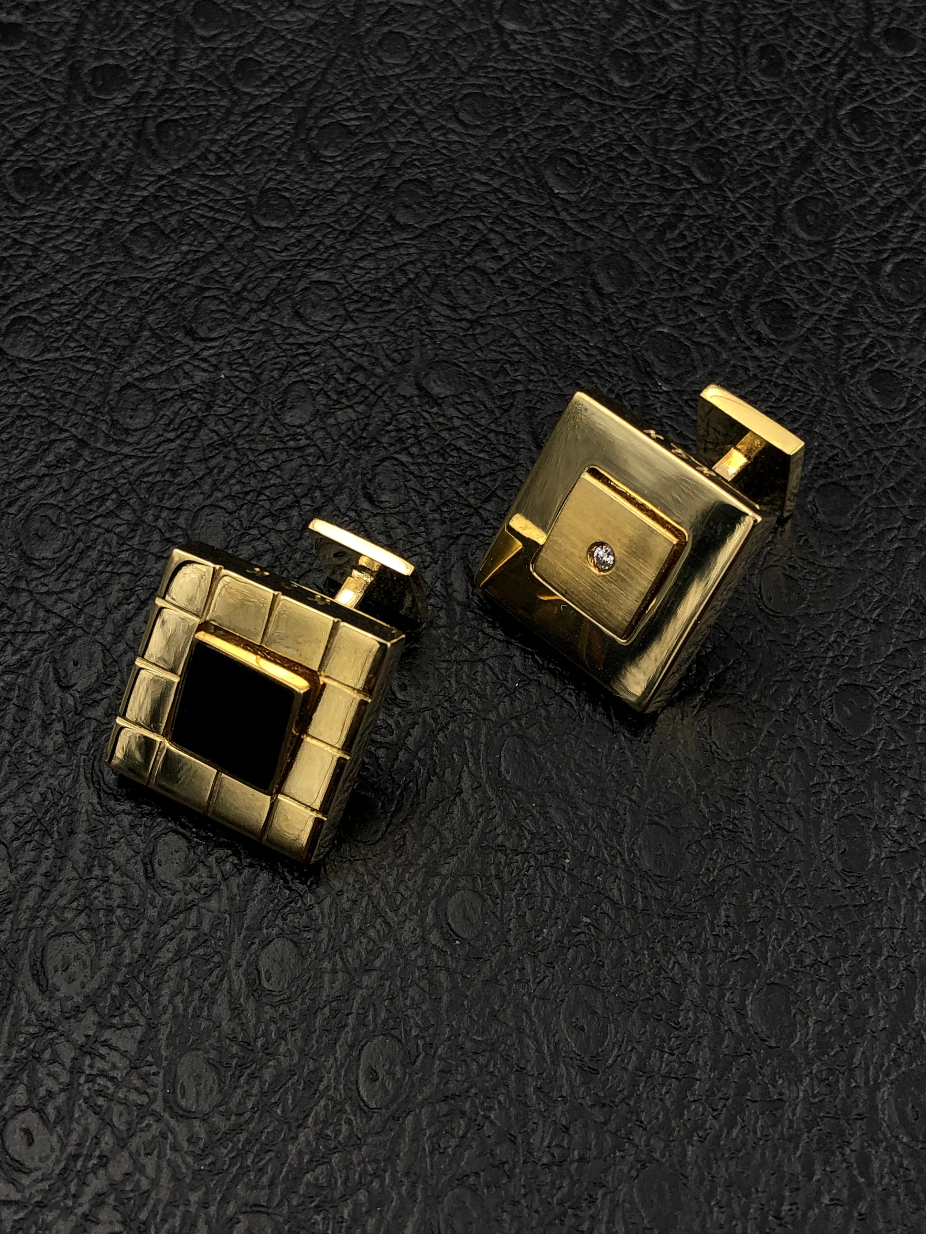 Reversible Cuff Links